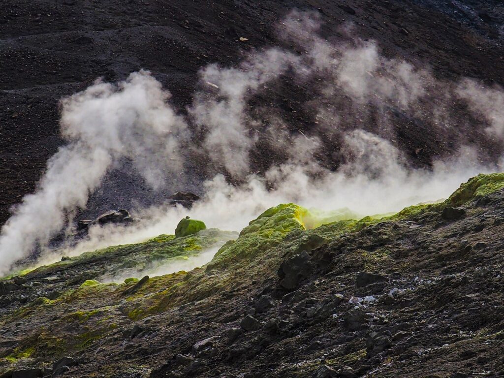 Come visitare Salina partendo da Lipari — Riserva naturale orientata Isola di Vulcano (Q17333266)