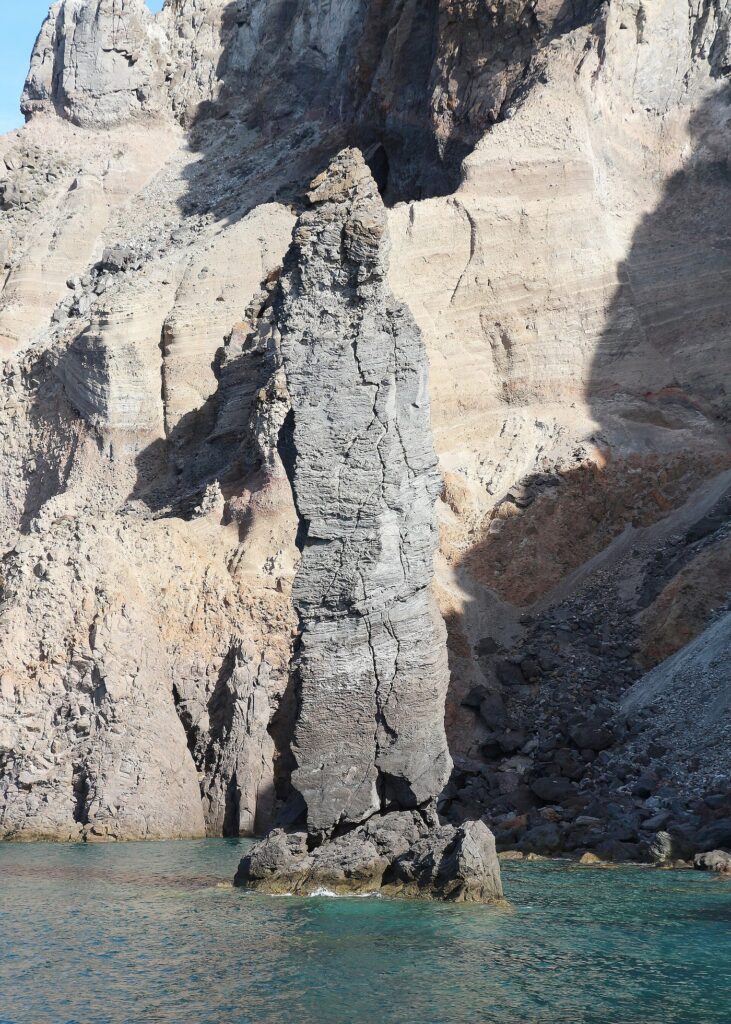 Le migliori calette di Lipari raggiungibili in barca — Coasts of Lipari, Sicily, Italy