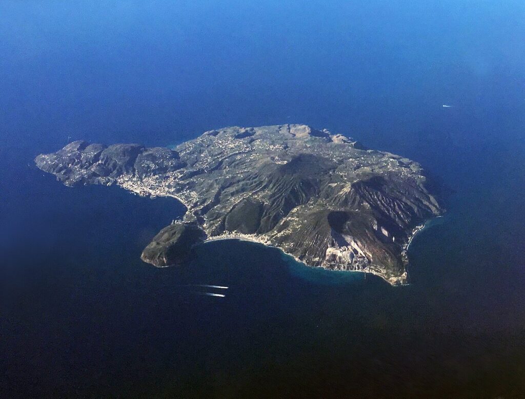 La geografia di Lipari spiegata ai viaggiatori — Lipari Island in the Eolian Archipelago