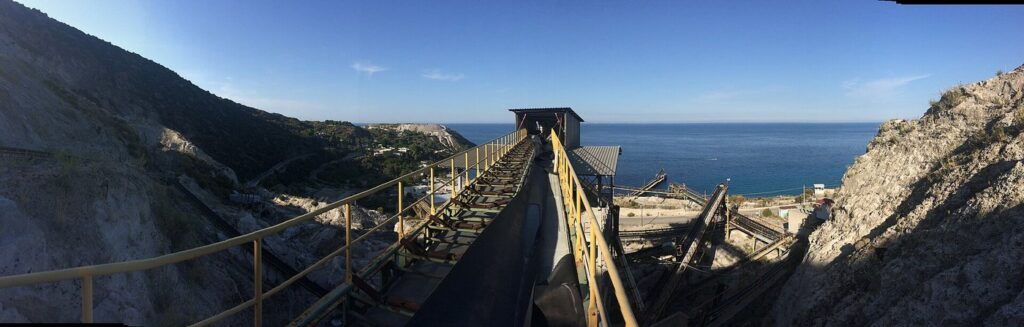 Porticello e le cave di pomice — Lipari pumice mine.